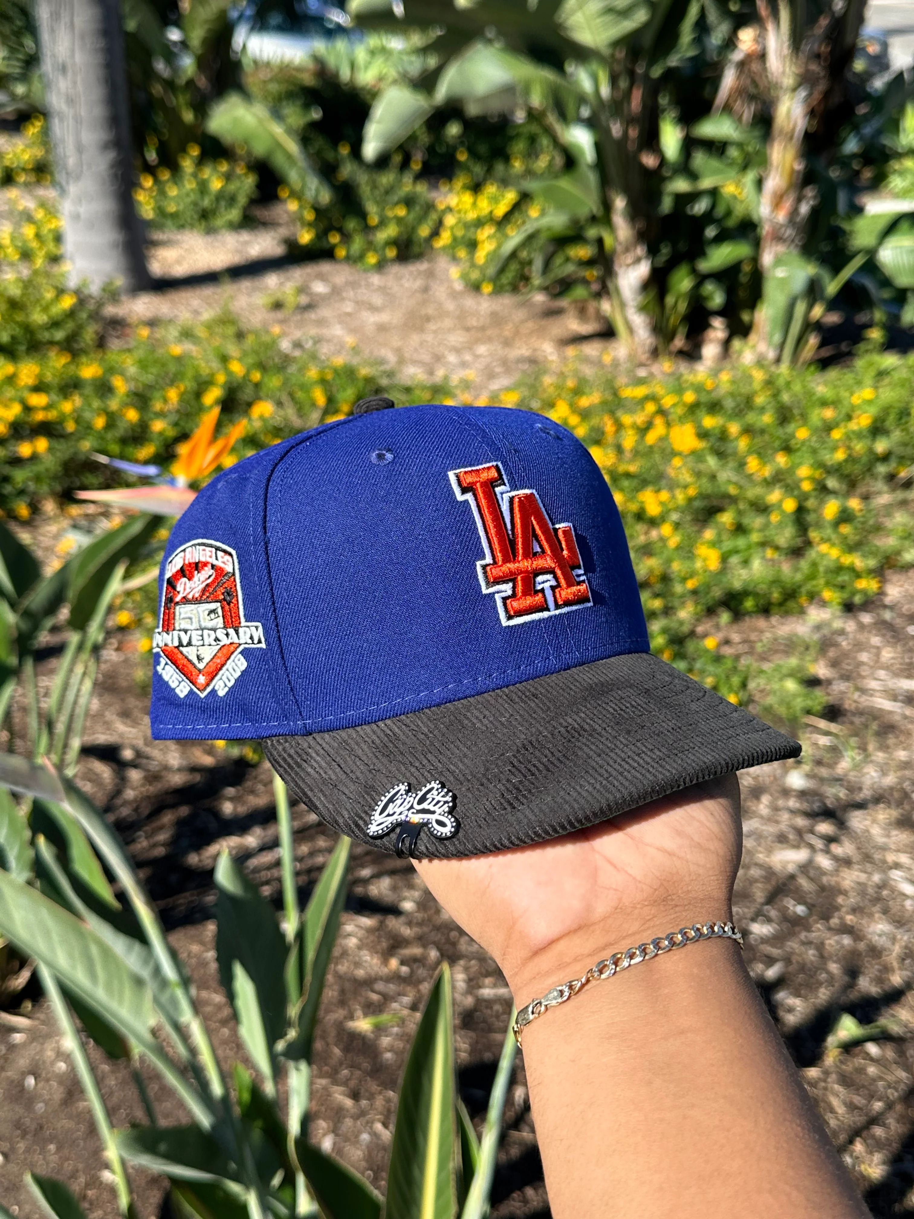 NEW ERA EXCLUSIVE 59FIFTY BLUE/CORDUROY LOS ANGELES DODGERS W/ 50TH ANNIVERSARY SIDE PATCH - Image 4